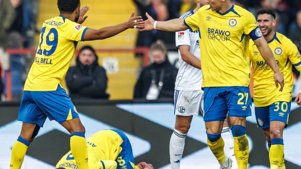 Sven Köhler (rechts) spielt ab sofort für die Grasshoppers