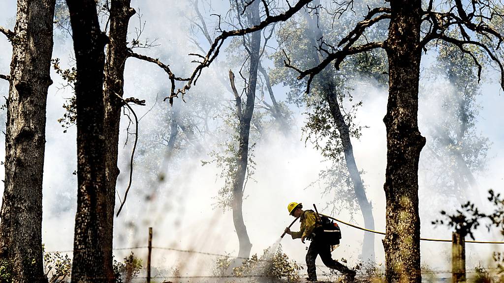 In der ehemaligen Goldgräberstadt Mariposa im US-Bundesstaat Kalifornien brach in der Nacht zum Freitag ein Feuer aus. (Archivbild)
