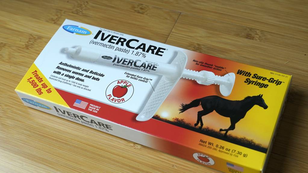 Das Medikament wird gegen Parasiten bei Pferden und Kühen eingesetzt.