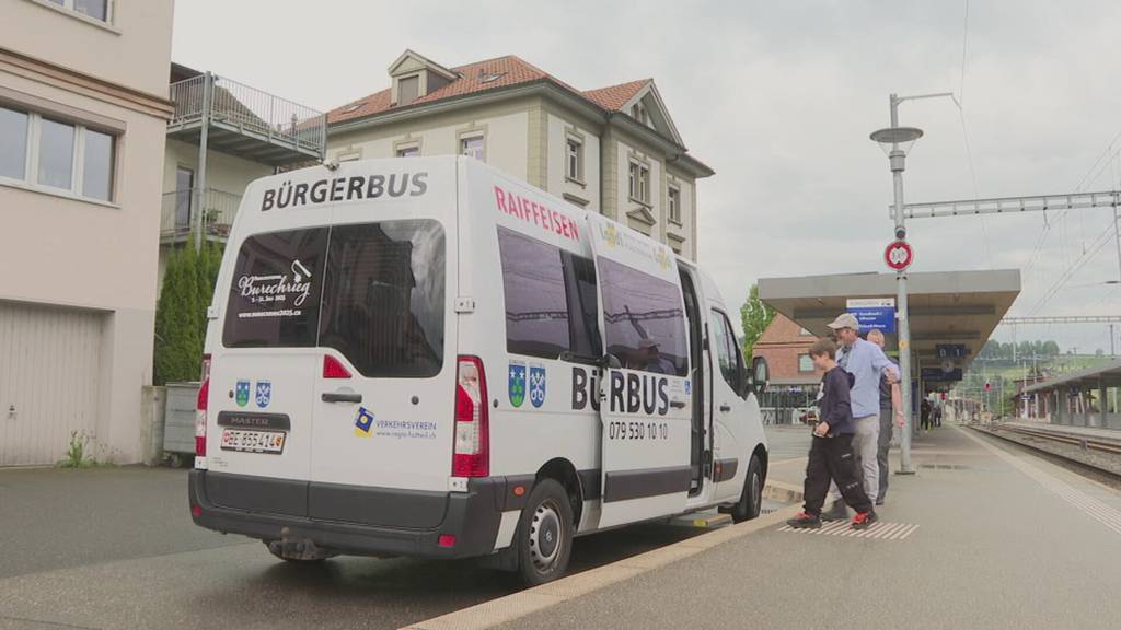 Saisonstart für den Ahornbus in Huttwil
