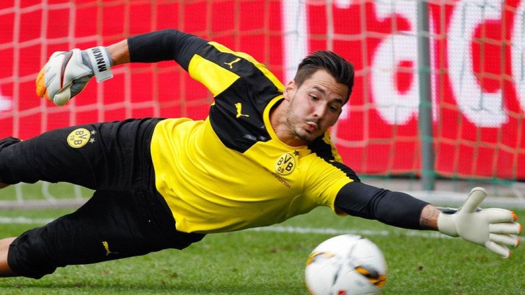 Bei Borussia Dortmund hütet der Schweizer Roman Bürki das Tor. Der BVB ist der einzige deutsche Fussballclub, der an der Börse kotiert ist.