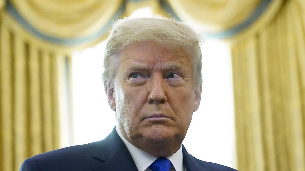 US-Präsident Donald Trump behauptet seit der Wahl, dass ihm der Sieg durch massiven Betrug genommen worden sei. Foto: Patrick Semansky/AP/dpa