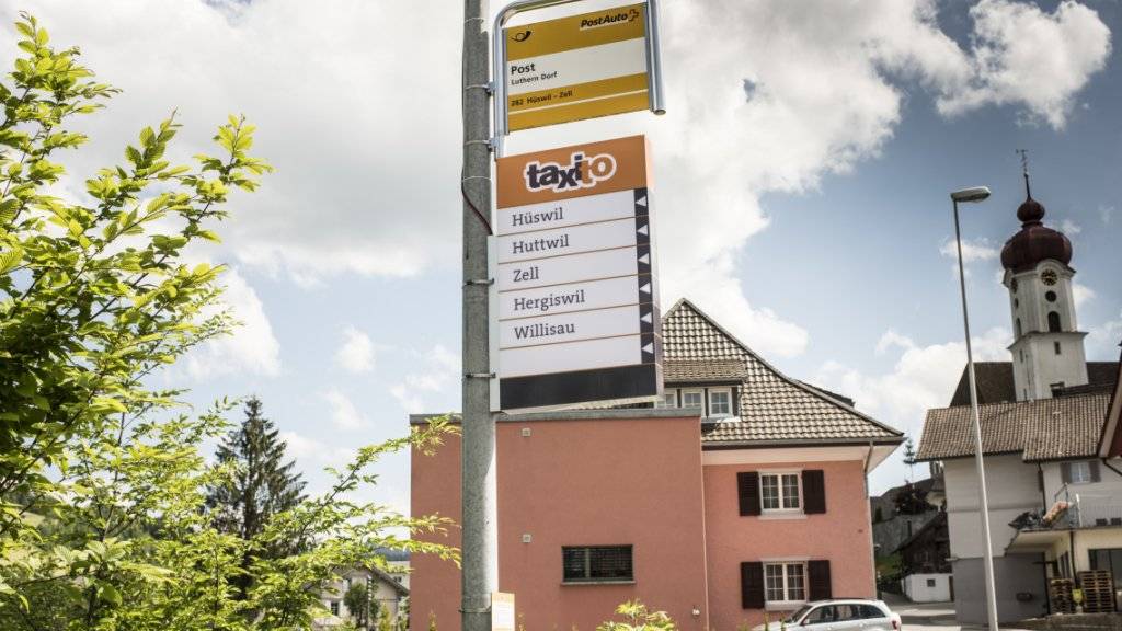 Luthern Post heisst eine der vier Taxito-Haltestellen im Luzerner Napfgebiet.