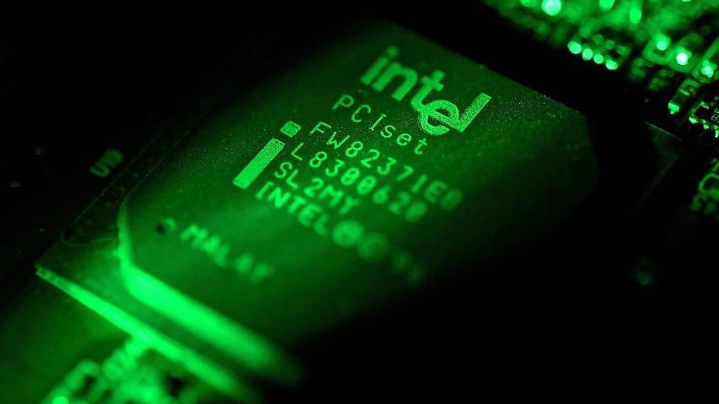 Der Computerchip-Hersteller Intel will bis am Montag für 90 Prozent seiner Prozessoren aus den letzten fünf Jahren Sicherheitsaktualisierungen veröffentlichen. (Symbolbild)