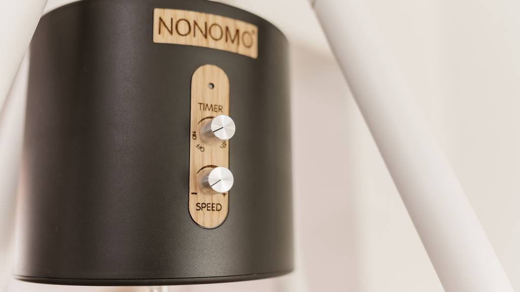 Die Batterien des Motors der Baby-Hängematte «Nonomo» können sich lösen und in die Hängematte fallen.