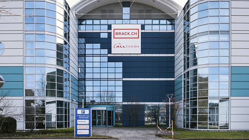 Aussenansicht des Zentrallagers und Logistikzentrums von Brack: Competec-Chef Martin Lorenz verlässt das Unternehmen (Archivbild).
