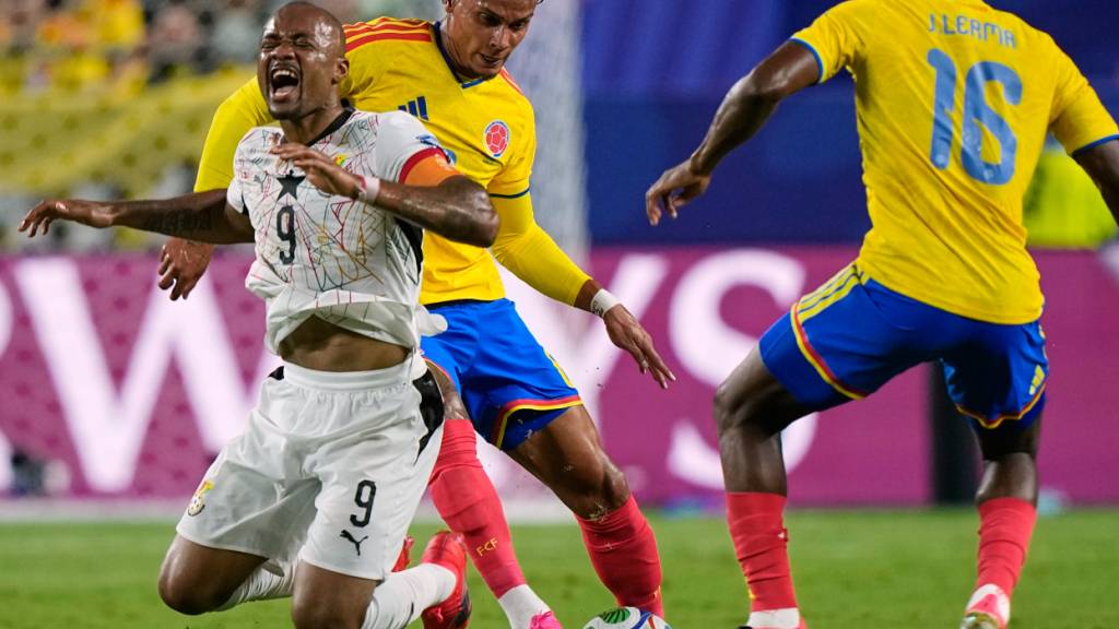 Kolumbien schaltet Ghana aus und trifft auf die Schweiz