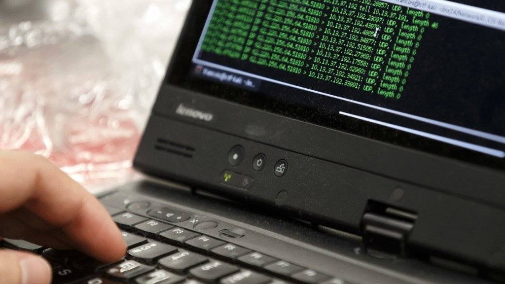 Kriminelle erpressen die Computernutzer, die Opfer der Schadsoftware «TeslaCrypt» werden (Symbolbild)