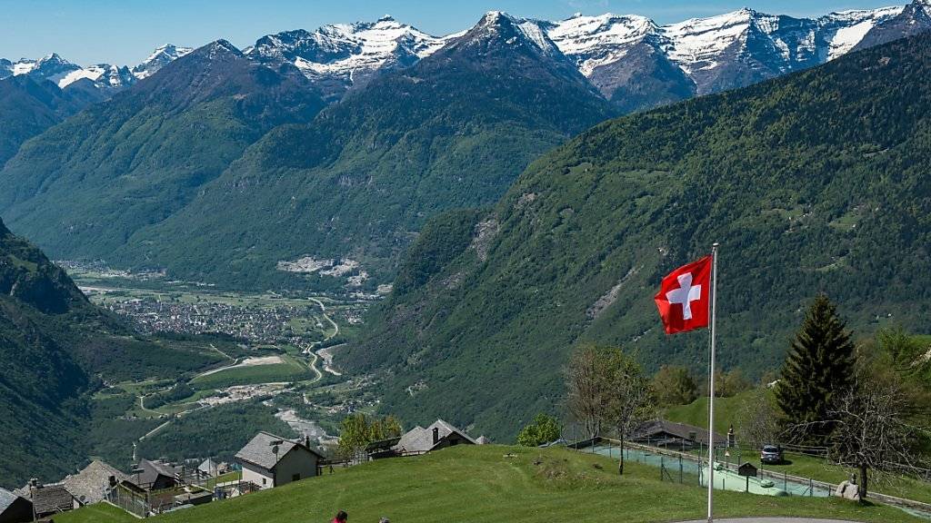 Den Abstecher zum neuen Gotthard-Basistunnel könnte man zum Beispiel für einen Ausflug ins Bleniotal nutzen.
