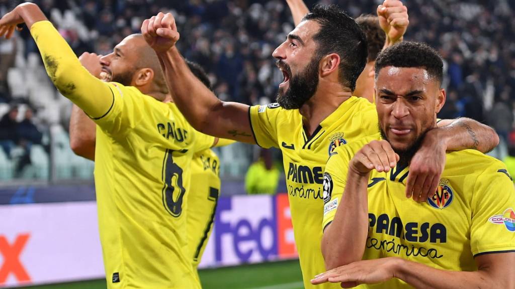So feierten sich die Spieler von Villarreal nach dem 3:0-Sieg bei Juventus Turin
