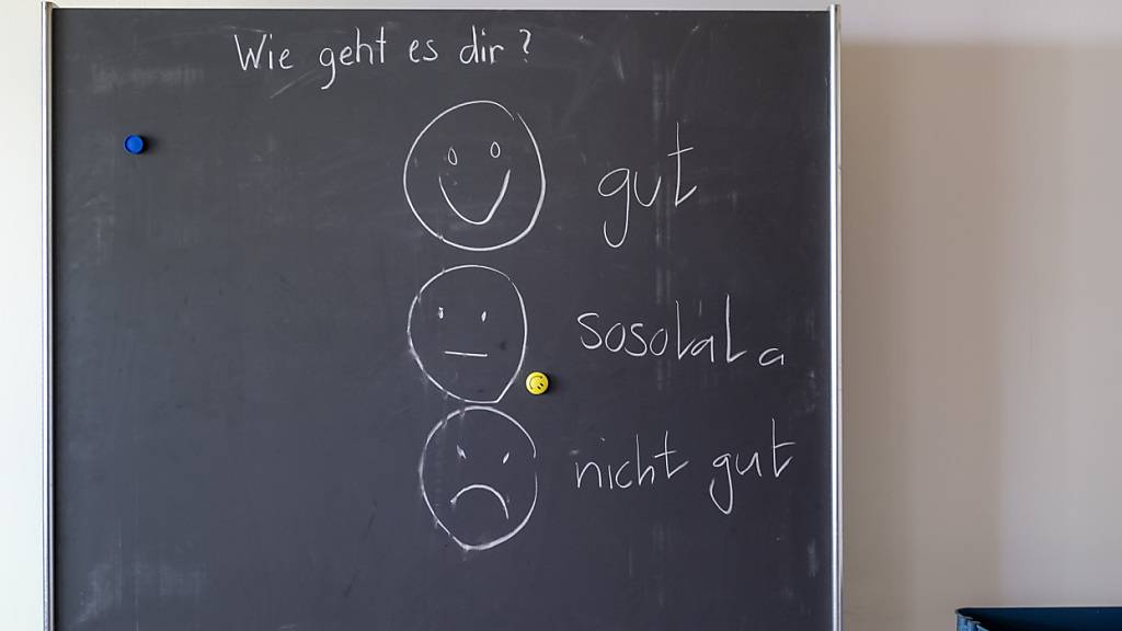 Zürcher Schulen geht es nach wie vor «soso lala»: Sie sollen die «Poldis» deshalb bis zu drei Jahre anstellen dürfen. Dies findet der Kantonsrat. (Symbolbild)