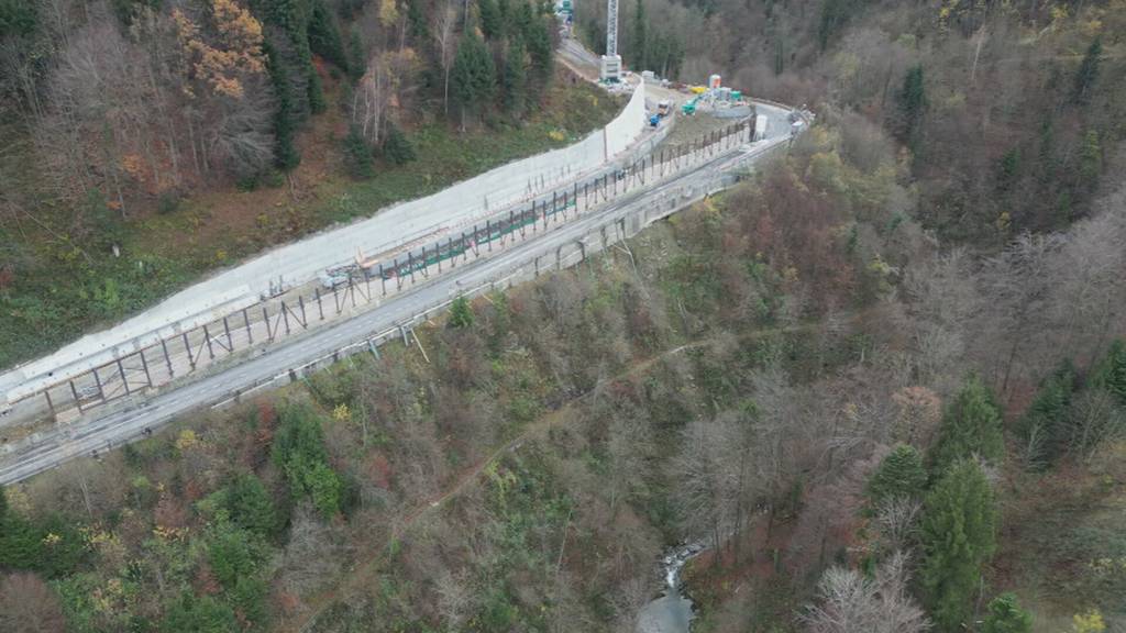 Rengglochstrasse wegen Hangrutsch gesperrt