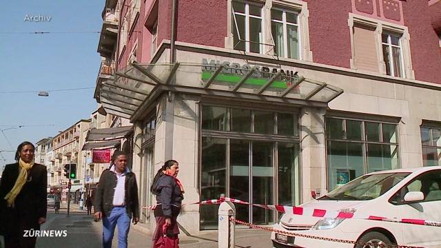 Seltsamer Überfall in Zürcher Migros Bank-Filiale