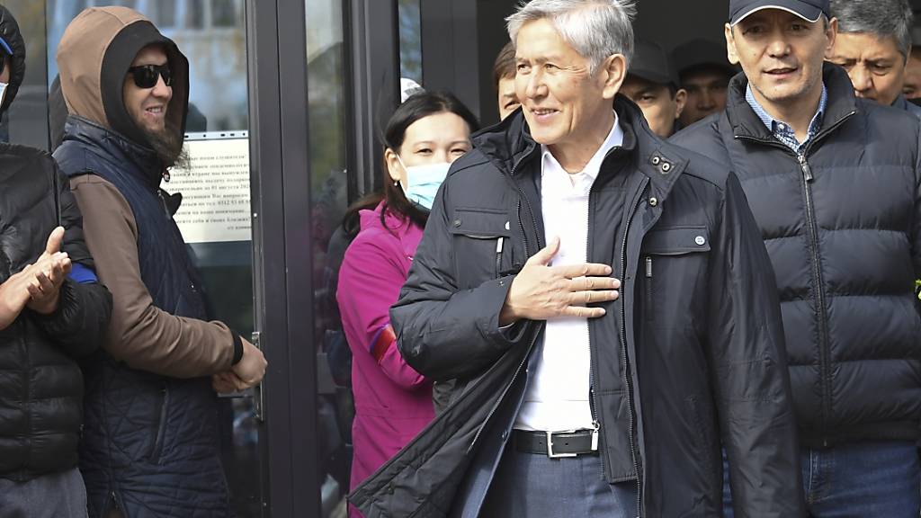 Neuer Regierungschef in Kirgistan - Ex-Präsident erneut festgenommen