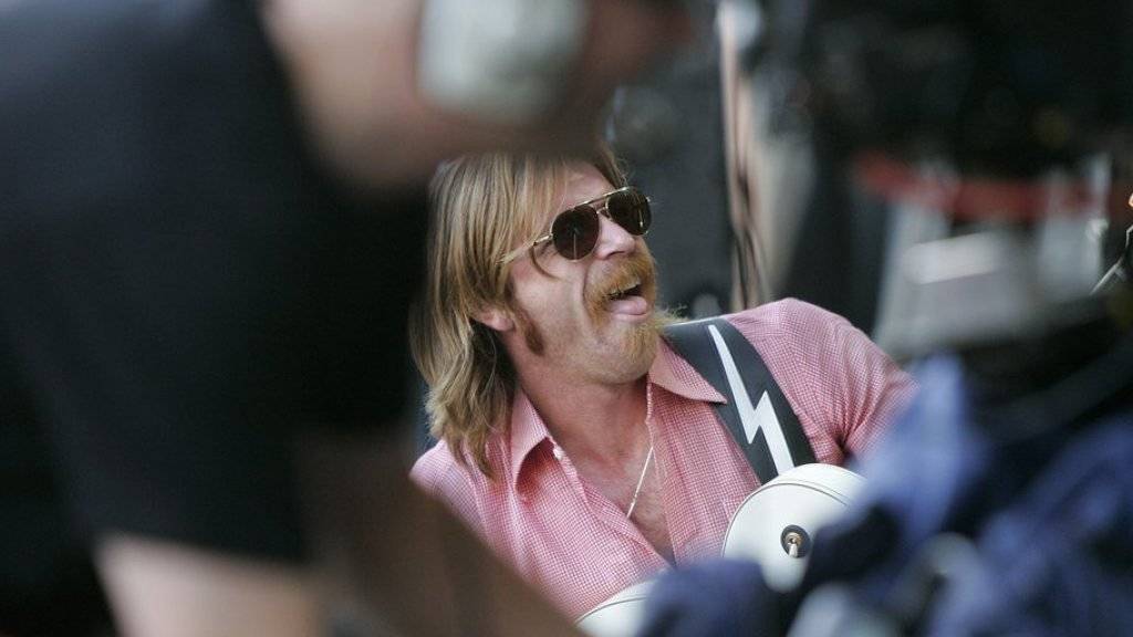 Jesse ‹‹the devil›› Hughes und seine Band Eagles of Death Metal holen ihr Schweizer Konzert nach: Am 23. Februar spielen sie im Zürcher Komplex 457 (Archiv).