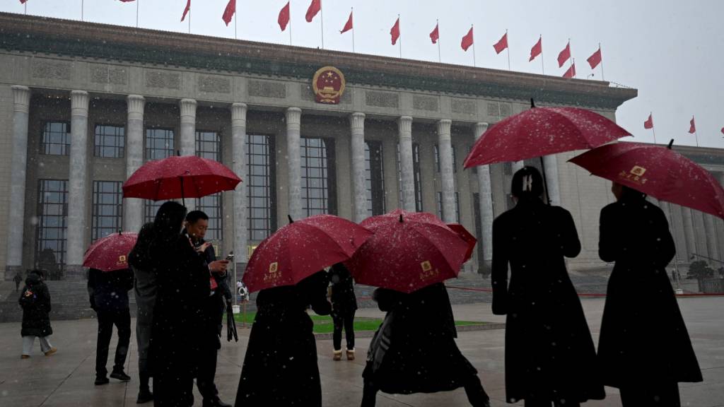 China erhöht nach General-Entlassungen erneut Militärbudget