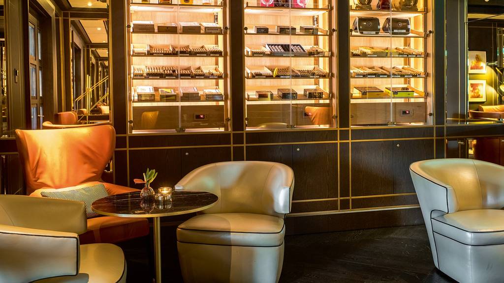 Cigar Lounges Atlantis
