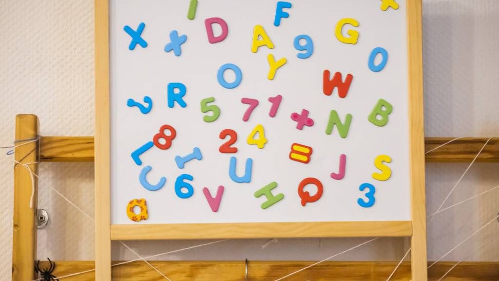 Künftig wird im Kanton St. Gallen die Förderung der familien- und schulergänzenden Kinderbetreuung einheitlicher geregelt. Die Details sind allerdings noch offen. (Archivbild)