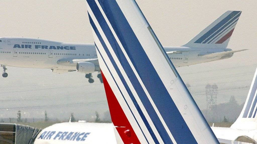 Bei der Air France sollen 1600 Stellen wegfallen. (Archiv)