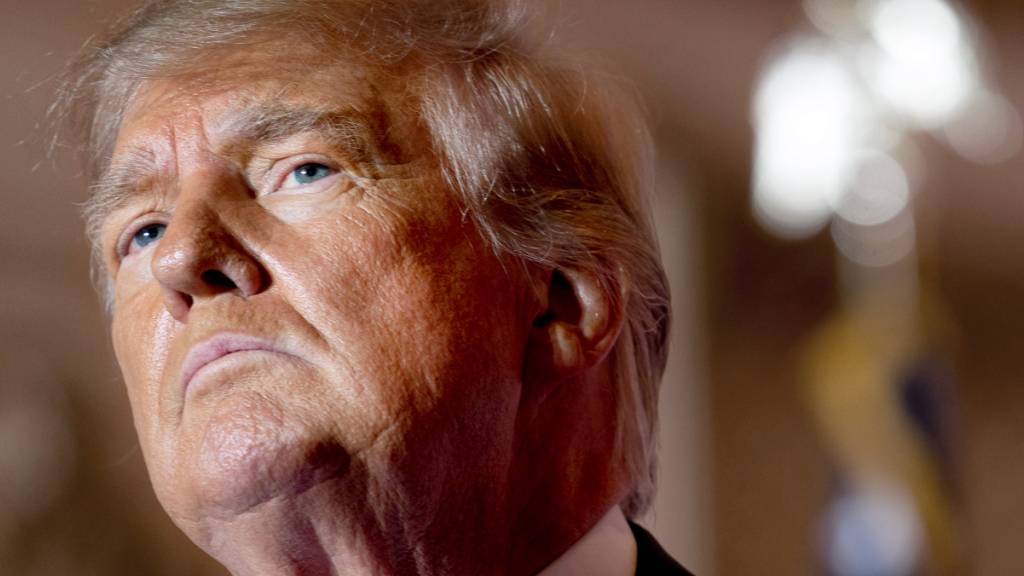 ARCHIV - Der ehemalige US-Präsident Donald Trump muss sich als erster Ex-Präsident vor Gericht verantworten. Foto: Andrew Harnik/AP/dpa