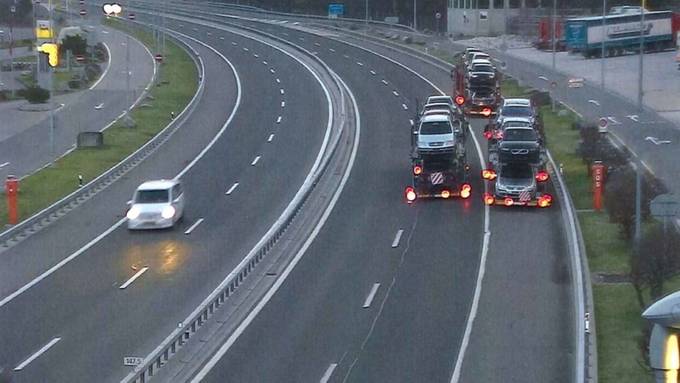 Im Rückwärtsgang auf der A2 – um einer Kontrolle zu entgehen