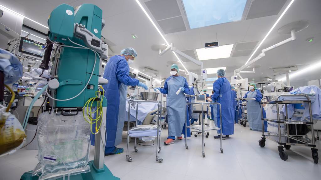 In den Einrichtungen des Genfer Universitätsspitals werden bereits 200 Coronapatienten behandelt.