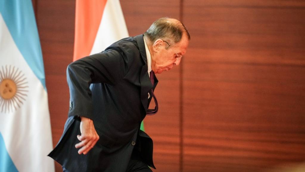 dpatopbilder - Russlands Außenminister Sergei Lawrow in Neu Delhi. Foto: Kay Nietfeld/dpa