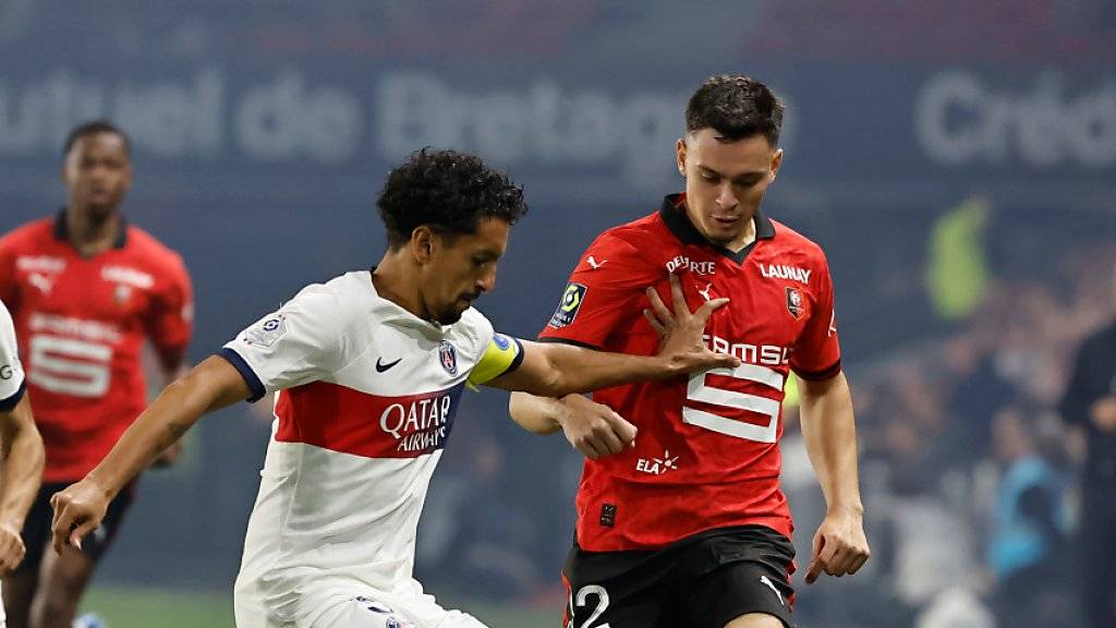 Fabian Rieder (rechts) traf für Rennes gegen Maccabi Haifa zum 3:0 Endstand und qualifizierte sich mit den Franzosen vorzeitig für die K.o.-Runde