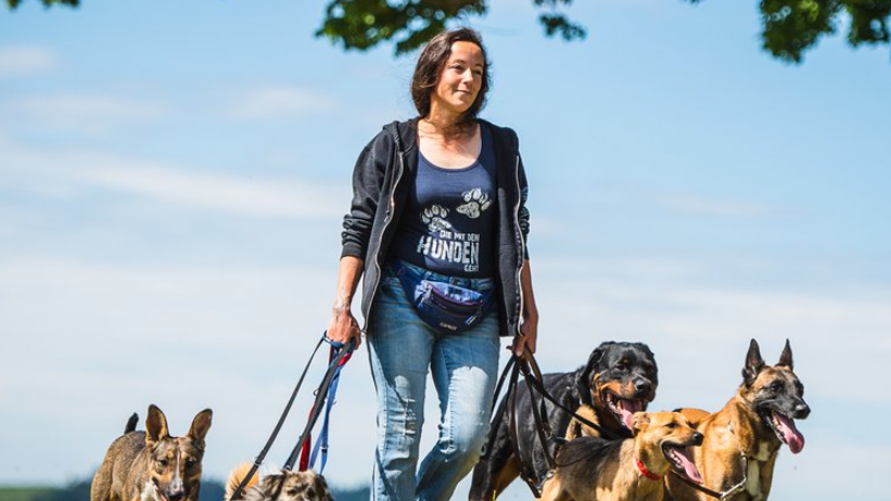 Hundetrainerin und Präsidentin von BringUPaw äussert sich zum Thema Listenhunde