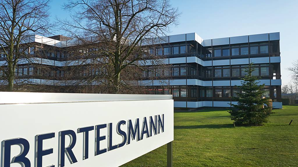 Der Medienkonzern Bertelsmann büsst im ersten Halbjahr klar an Umsatz und Gewinn ein. Vor allem die RTL Group leidet unter dem Einbruch am Werbemarkt.(Archivbild)