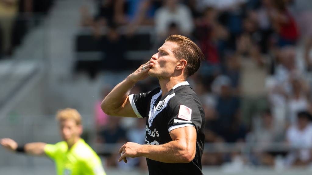 Kevin Behrens ebnete seinem Team den Weg mit zwei Toren in der ersten Halbzeit
