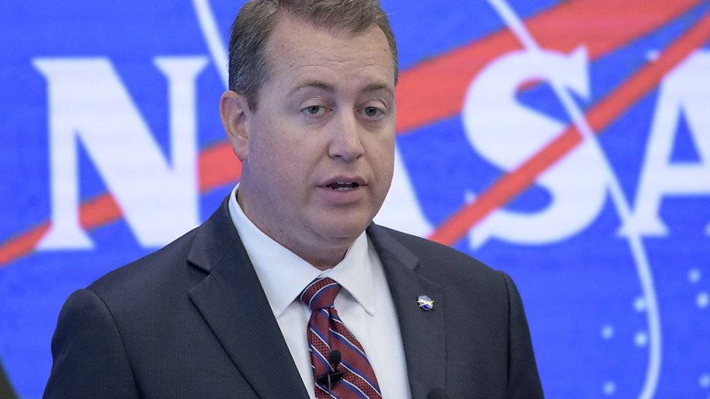 Die US-Raumfahrtbehörde Nasa will Touristen ab 2020 auf der Raumstation ISS beherbergen. Das sagte Finanzchef Jeff DeWit am Freitag vor den Medien in New York.