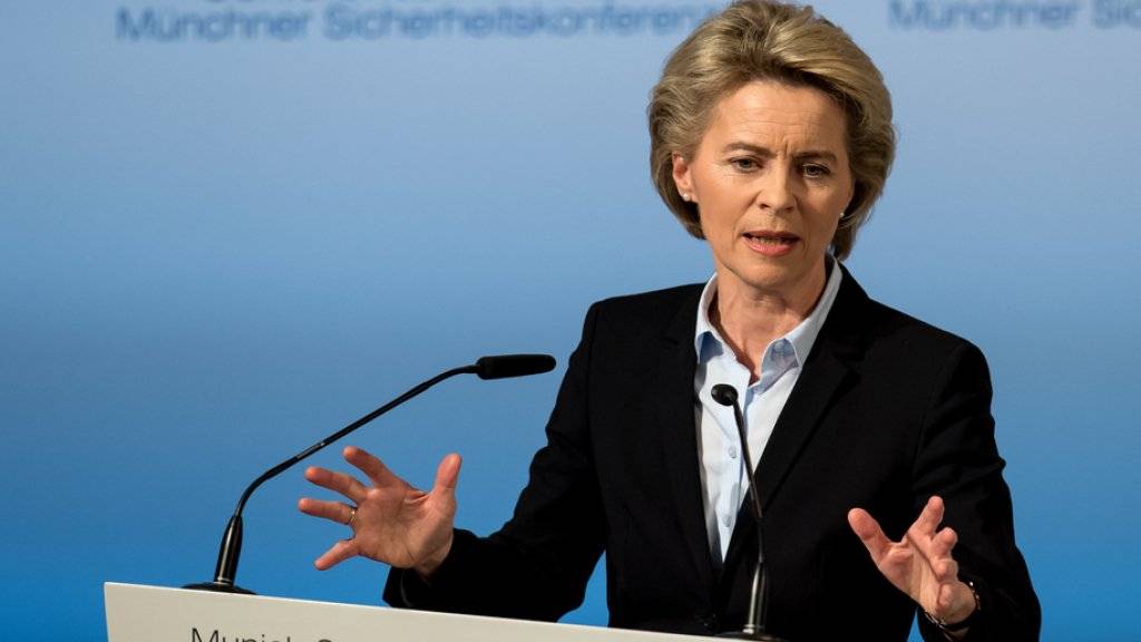 Die deutsche Verteidigungsministerin Ursula von der Leyen eröffnet die Münchner Sicherheitskonferenz.