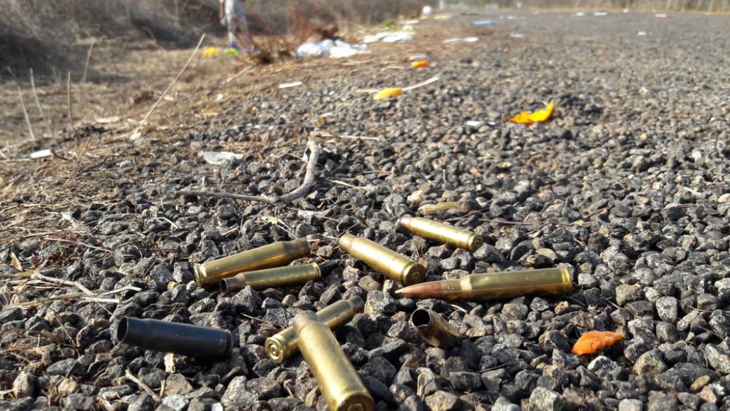 ARCHIV - Patronen und Hülsen liegen in Sinaloa auf dem Boden. Foto: Mario Rivera Alvarado/AP/dpa/Symbolbild