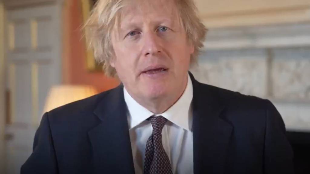 SCREENSHOT - Boris Johnson, Premierminister von Großbritannien, spricht während eines Videos für Twitter über die Rückkehr des Mannschaftssports. Foto: Downing Street/PA Media/dpa