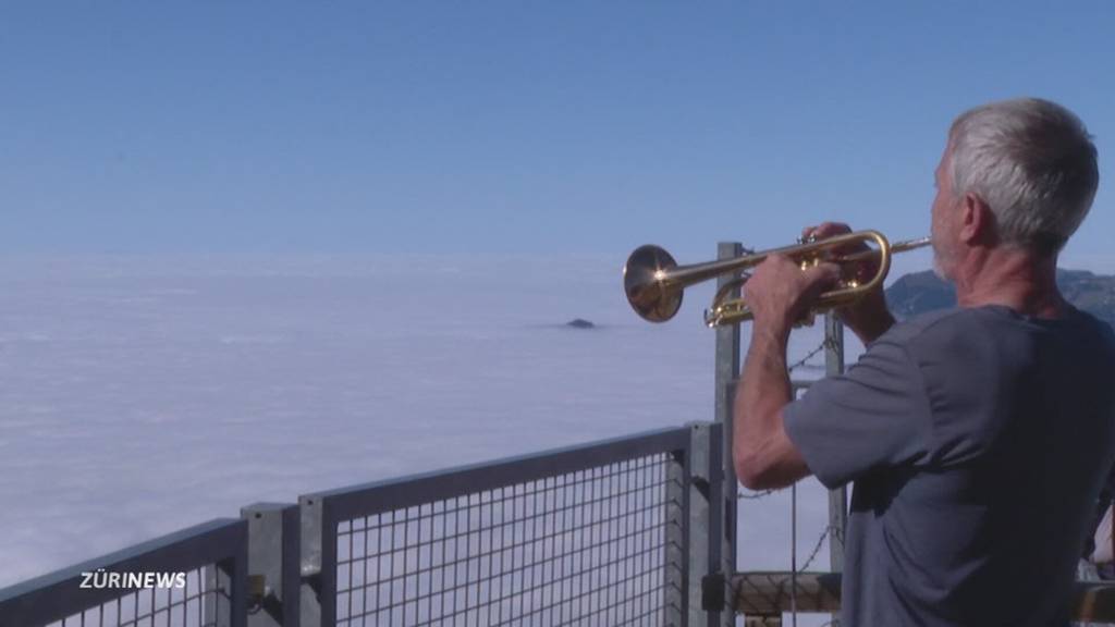 Goldener Herbst: Oberhalb des Nebels klingeln die Kassen