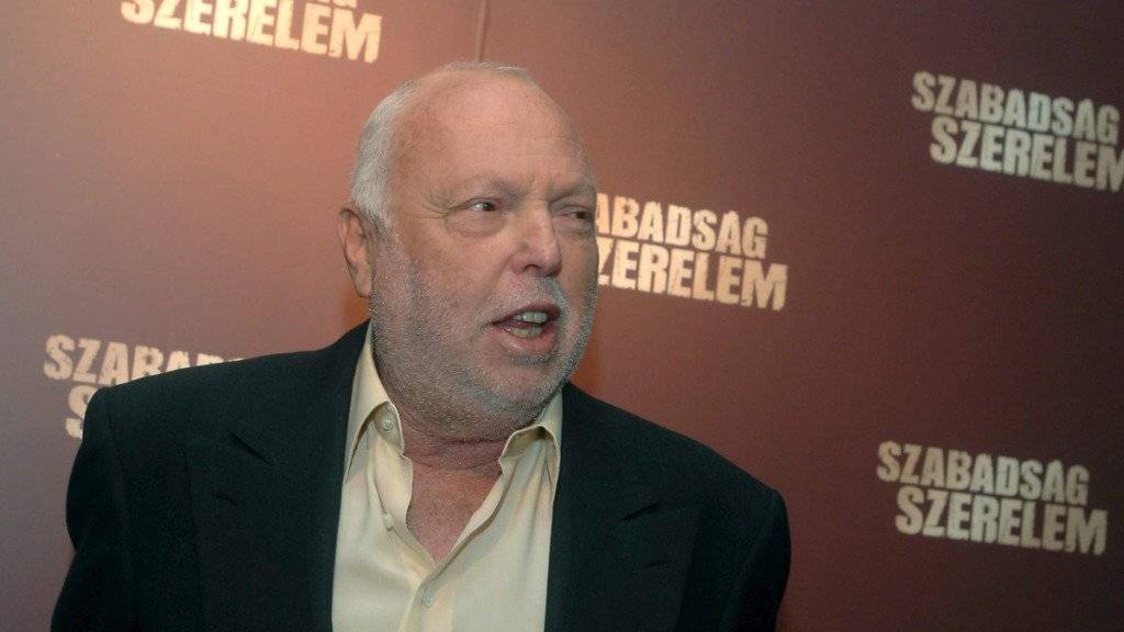 Der frühere Hollywood-Filmproduzent Andrew G.Vajna ist im Alter von 74 Jahren in Budapest gestorben. Er produzierte vor allem Action-Streifen wie «Rambo» oder «Terminator».
