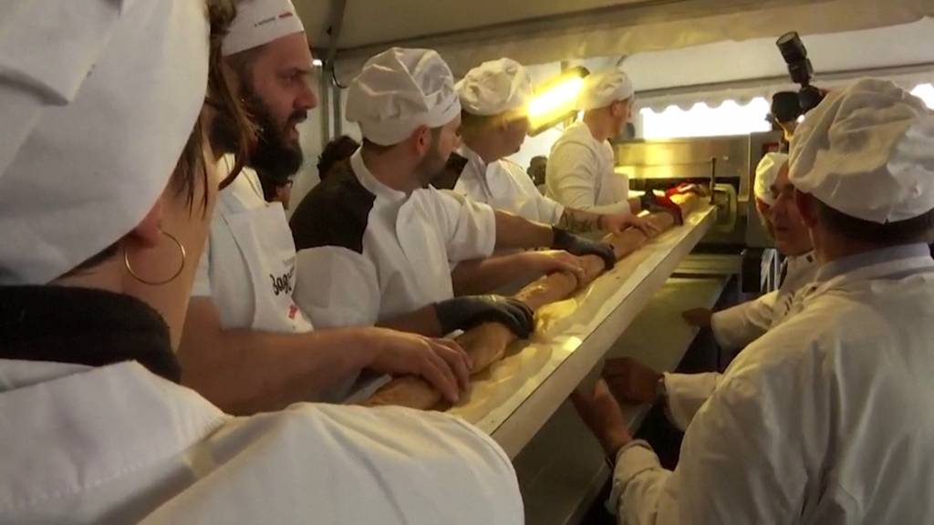 Rekord geknackt: So gross ist das längste Baguette der Welt