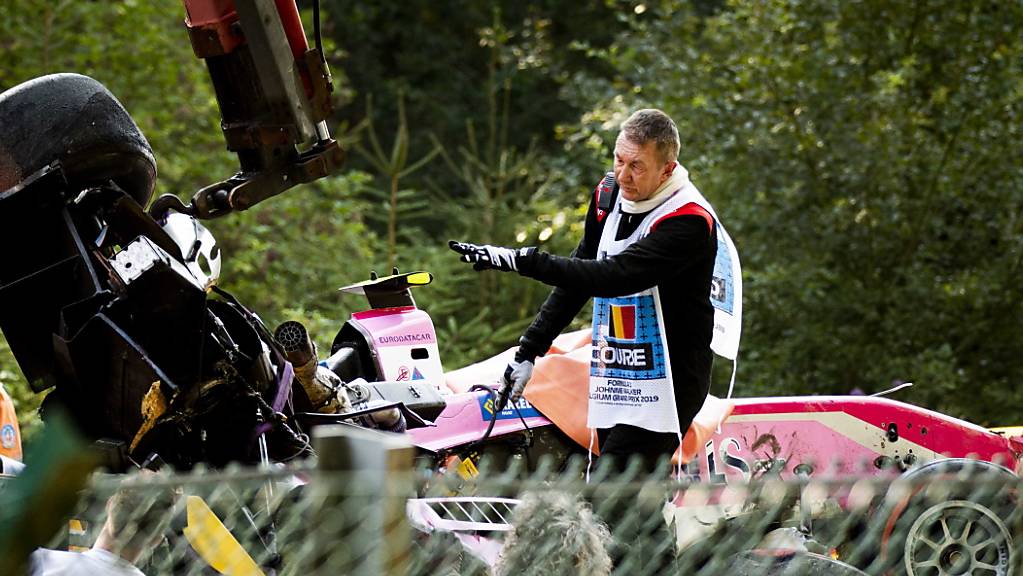 Das Auto-Wrack des in Francorchamps tödlich verunglückten Franzosen Anthoine Hubert