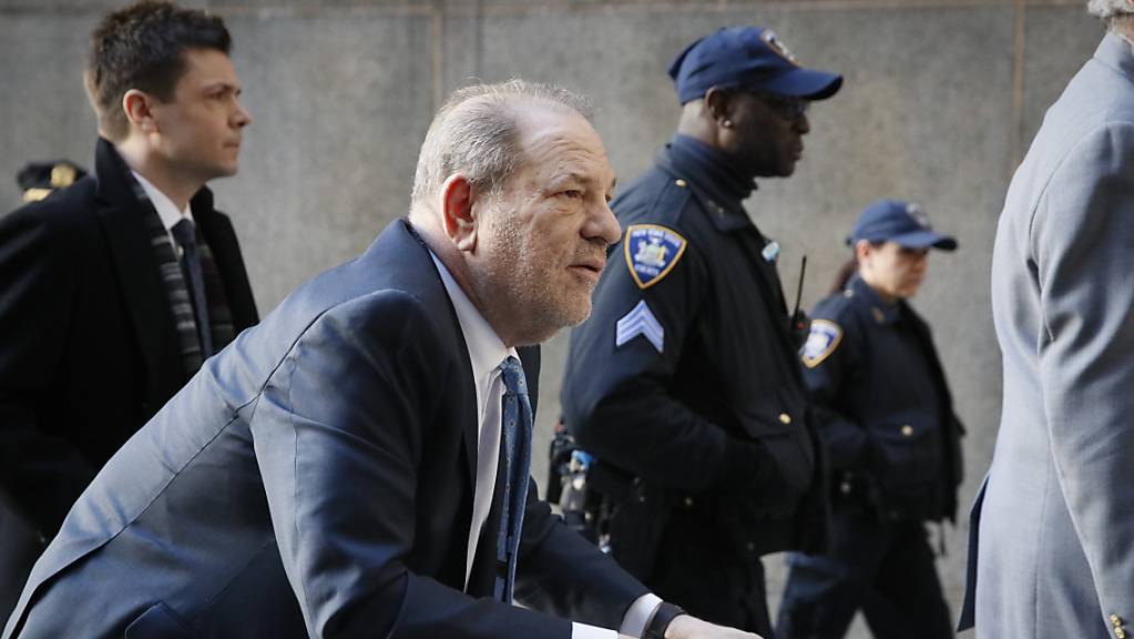 Harvey Weinstein am Montag bei der Ankunft vor Gericht. Die Jury sprach ihn schuldig.