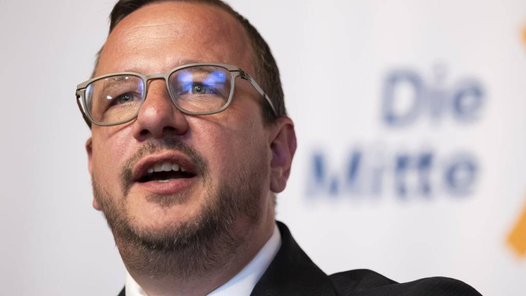 Der Walliser Mitte-Nationalrat und heutige Fraktionschef Philipp Matthias Bregy will den Zuger Nationalrat Gerhard Pfister an der Parteispitze ablösen. Die Findungskommission gab am Freitag grünes Licht. Entscheiden wird im Juni die Delegiertenversammlung.