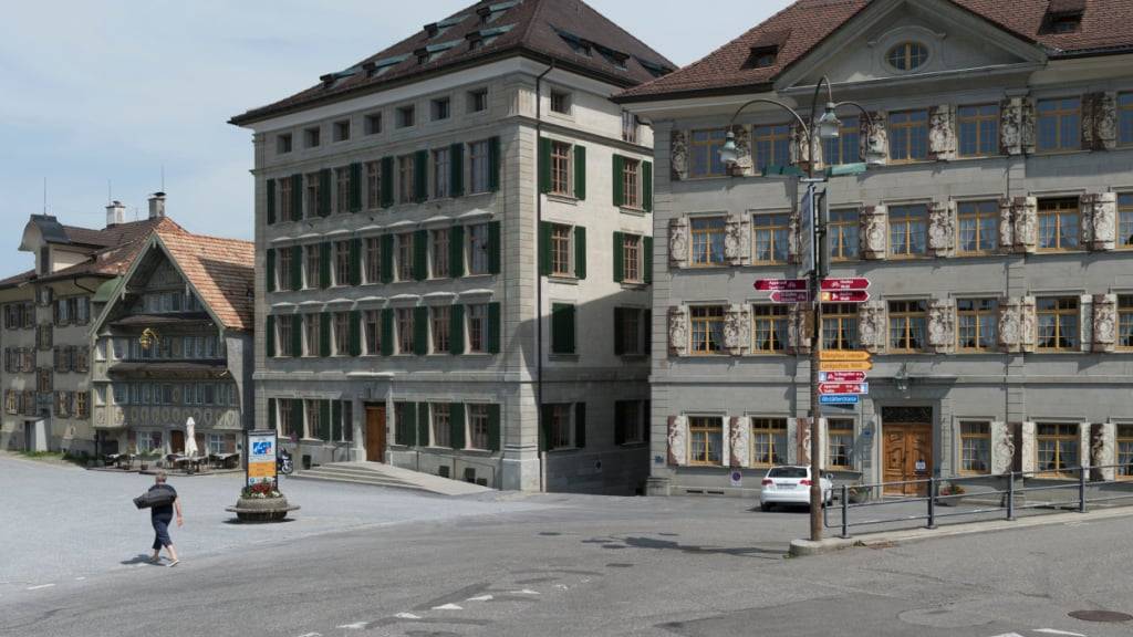Das Kantonsgericht von Appenzell Ausserrhoden (Mitte) hat seinen Sitz in Trogen. (Archivbild)