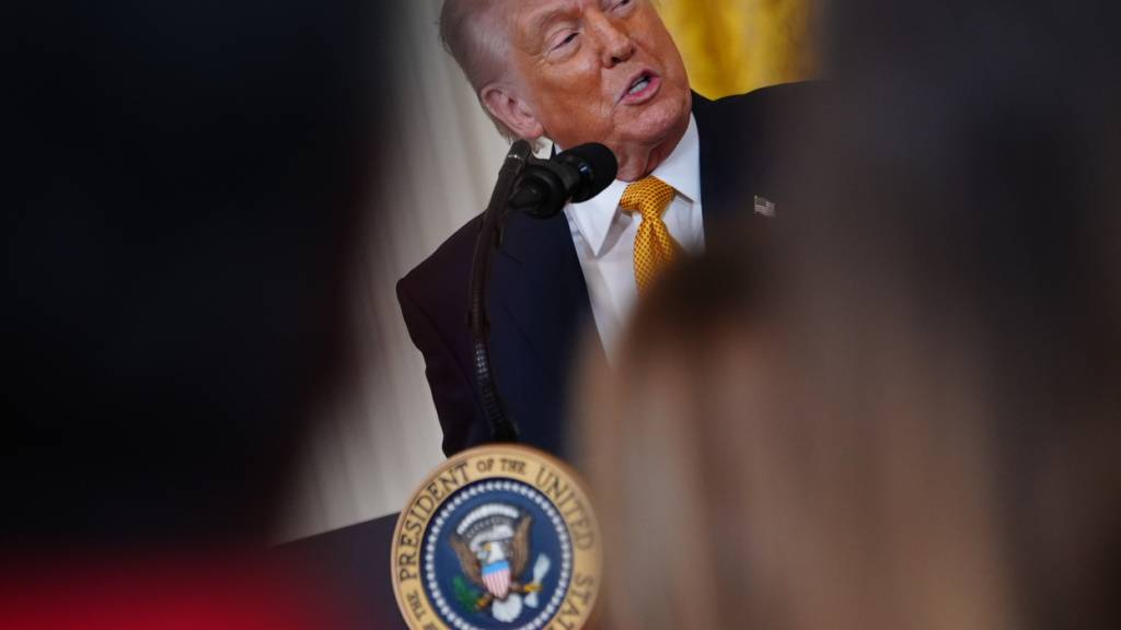 150 Tage lang wollte US-Präsident Trump nach seiner Niederlage vor dem Obersten Gericht weltweite Zölle erheben. Nun macht ihm ein anderes Gericht erneut einen Strich durch die Rechnung. (Archivbild)