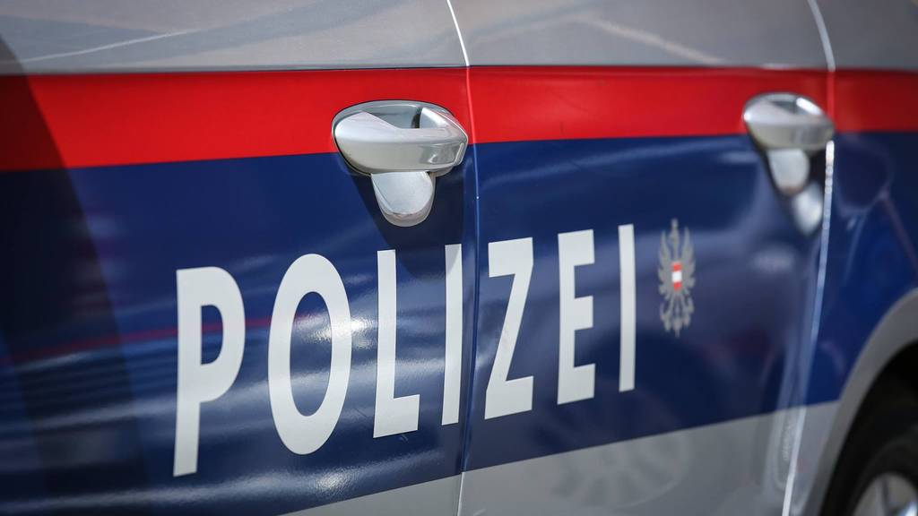 Die Vorarlberger Polizei schoss einem betrunkenen Autolenker in die Fersen - der Angeschossene setzte seine Fahrt trotzdem fort