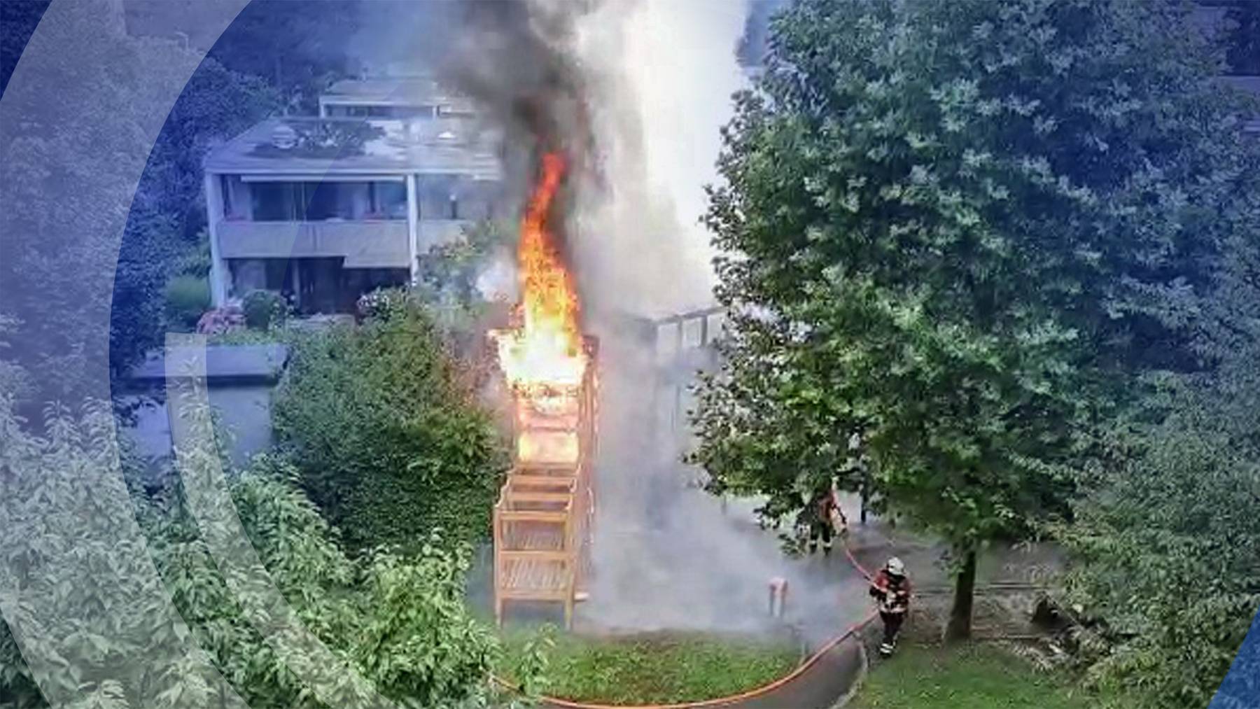 Spielplatz abgefackelt: Haben Kinder in Rheinfelden mit Feuerwerk gespielt?