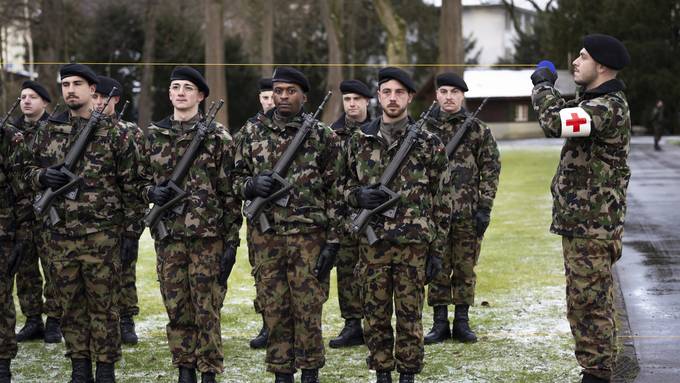 Urner FDP-Ständerat warnt: Armee kann Schweiz nicht mehr verteidigen
