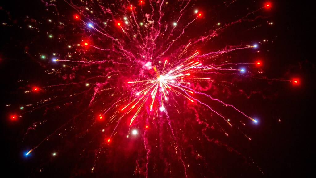 Glarus verbietet Höhenfeuer und Feuerwerk