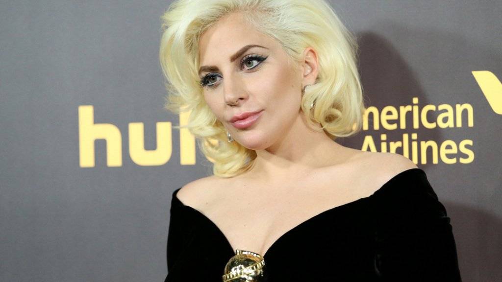 Lady Gaga ehrt David Bowie mit Tributkonzert bei Grammy-Verleihung