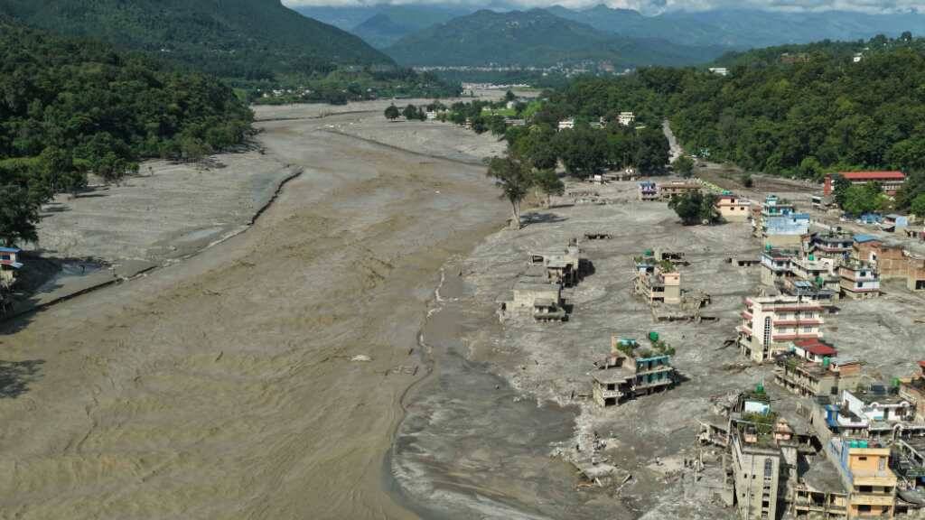 Himalaya: Zahl der Sturzflut-Toten steigt auf mehr als 1.000