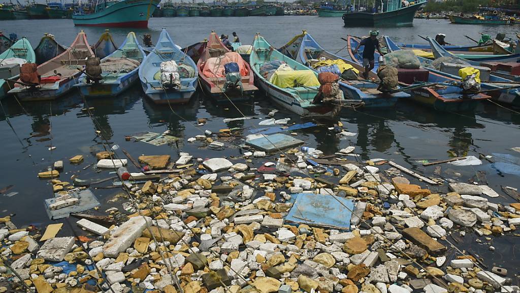 Grund der Tiefsee stärker mit Plastik belastet als angenommen